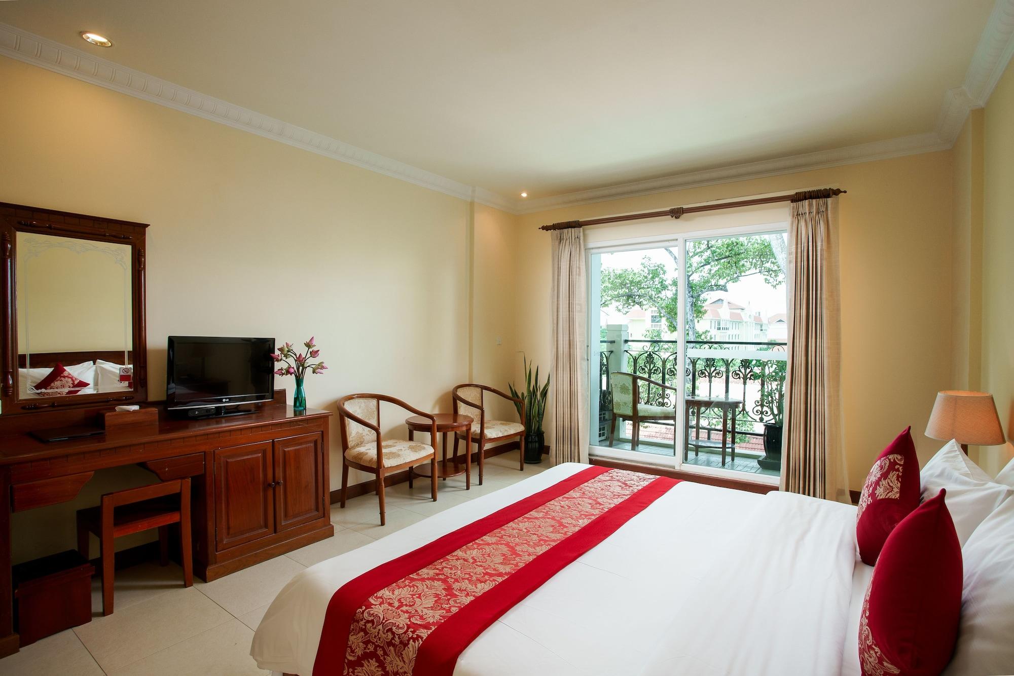 Angkor Holiday Hotel Сиемрип Экстерьер фото